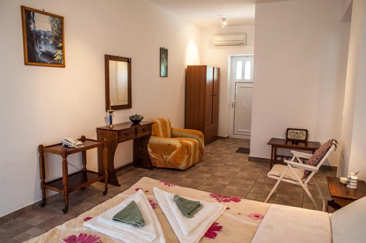Thimios Rooms Keramiai Exterior photo
